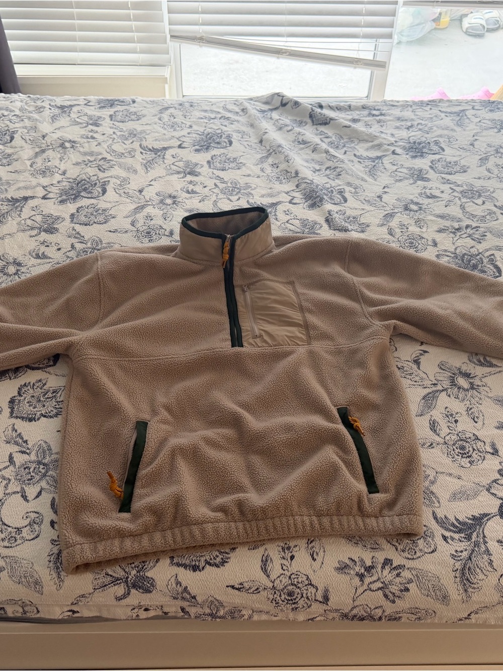 GAP Beige Sherpa Fleece Jacket with Dark Green Trim